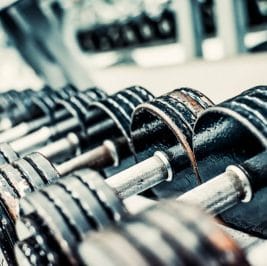 Which is Better, Free Weights or Fitness Machines?